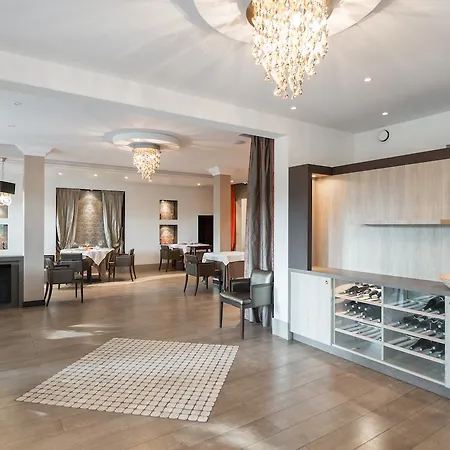 Hotel Quintessia 4*
