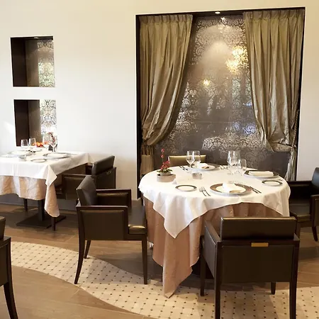 Quintessia Ξενοδοχείο 4*