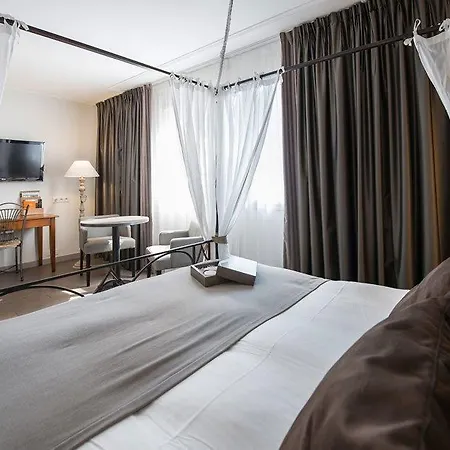Ξενοδοχείο Quintessia 4*